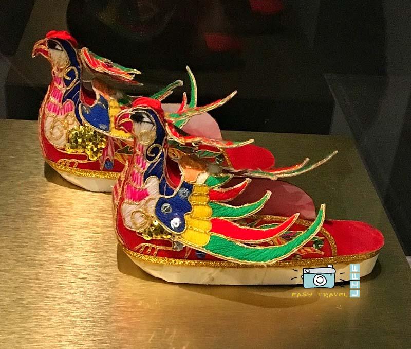 Myanmar ceremony mules